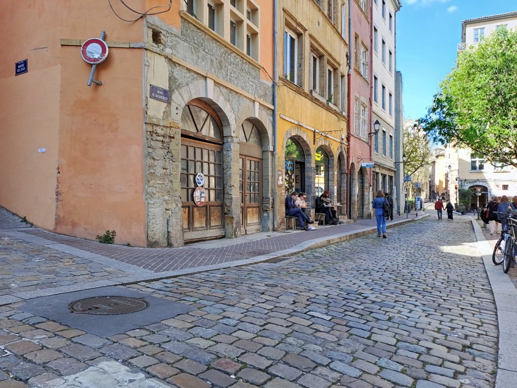APPARTEMENT T1 - LYON 5EME ARRONDISSEMENT - 34 m2 - VENDU