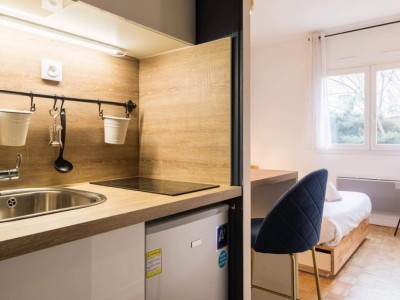APPARTEMENT T1 A VENDRE - LYON 7EME ARRONDISSEMENT - 19 m2 - 133000€
