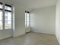 APPARTEMENT T2 A LOUER - CALUIRE ET CUIRE - 36.2 m2 - 757 &euro; charges comprises par mois