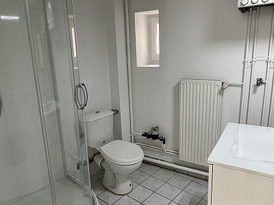 APPARTEMENT T2 A LOUER - CALUIRE ET CUIRE - 36.2 m2 - 757 &euro; charges comprises par mois