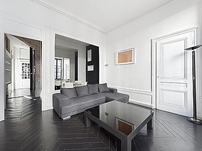 APPARTEMENT T2 A LOUER - LYON 1ER ARRONDISSEMENT - 54.19 m2 - 1 072,45 &euro; charges comprises par mois