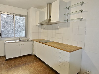 APPARTEMENT T2 A LOUER - LYON 2EME ARRONDISSEMENT - 67.7 m2 - 1 073 € charges comprises par mois
