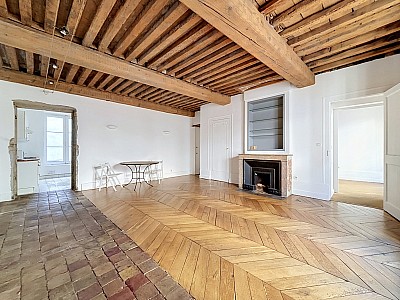 APPARTEMENT T2 A LOUER - LYON 2EME ARRONDISSEMENT - 62.05 m2 - 1 135 &euro; charges comprises par mois
