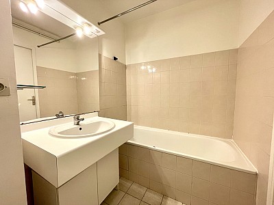 APPARTEMENT T2 A LOUER - LYON 3EME ARRONDISSEMENT - 47.44 m2 - 953€ charges comprises par mois