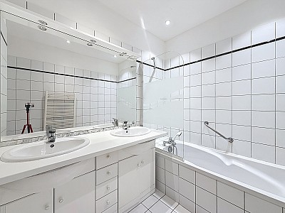 APPARTEMENT T2 A LOUER - LYON 3EME ARRONDISSEMENT - 65.45 m2 - 982€ charges comprises par mois