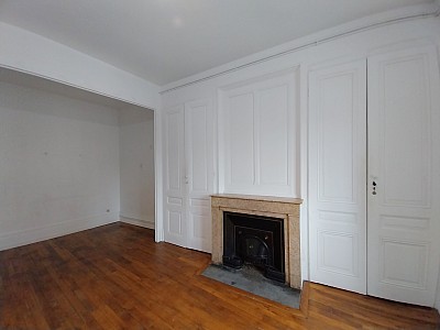 APPARTEMENT T2 A LOUER - LYON 3EME ARRONDISSEMENT - 49.34 m2 - 773 &euro; charges comprises par mois