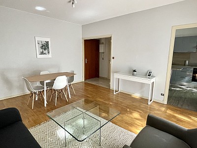 APPARTEMENT T2 A LOUER - LYON 6EME ARRONDISSEMENT - 44.4 m2 - 961 &euro; charges comprises par mois