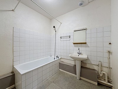 APPARTEMENT T2 A LOUER - LYON 6EME ARRONDISSEMENT - 40.57 m2 - 658 &euro; charges comprises par mois