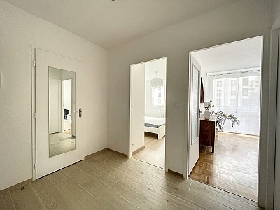 APPARTEMENT T2 A LOUER - LYON 6EME ARRONDISSEMENT - 51.05 m2 - 1 249 &euro; charges comprises par mois