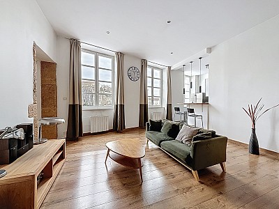 APPARTEMENT T2 A LOUER - LYON 9EME ARRONDISSEMENT - 70.62 m2 - 1 218 € charges comprises par mois