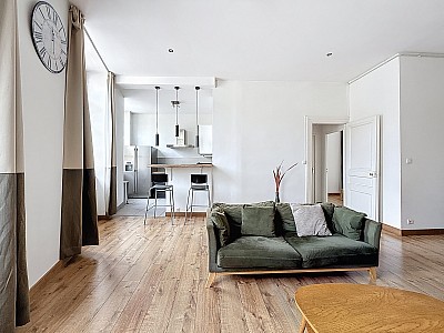 APPARTEMENT T2 A LOUER - LYON 9EME ARRONDISSEMENT - 70.62 m2 - 1 218 € charges comprises par mois