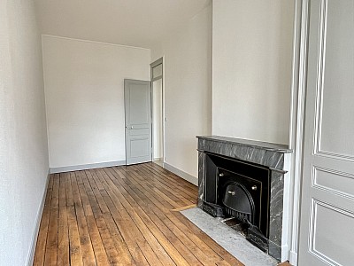 APPARTEMENT T2 A LOUER - VILLEURBANNE - 48.41 m2 - 779€ charges comprises par mois