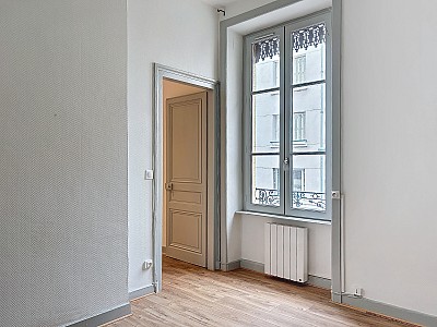 APPARTEMENT T2 A LOUER - VILLEURBANNE - 41.13 m2 - 654€ charges comprises par mois