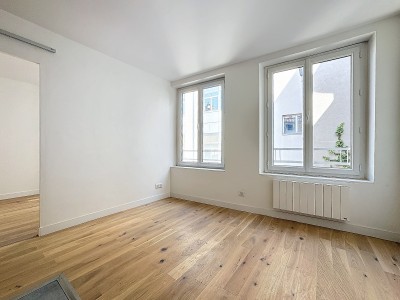 APPARTEMENT T2 - LYON 1ER ARRONDISSEMENT - 27 m2 - VENDU
