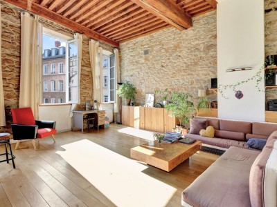 APPARTEMENT T2 A VENDRE - LYON 1ER ARRONDISSEMENT - 60 m2 - 335 000 &euro;