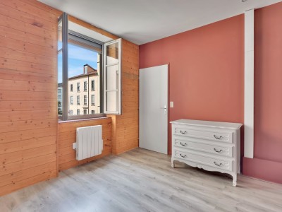 Appartement 2 pièces avec balcons  - 1 chambre A VENDRE - LYON 3EME ARRONDISSEMENT - 48 m2 - 230 000 &euro;