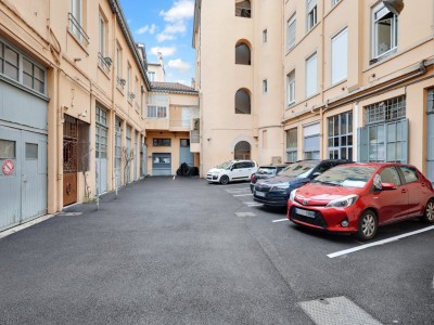 Appartement 2 pièces - 1 chambre A VENDRE - LYON 6EME ARRONDISSEMENT 108 RUE BOSSUET, 69006 LYON - 51.31 m2 - 297 000 €