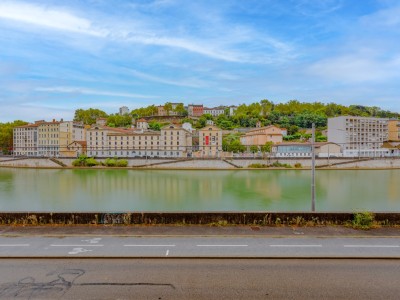 T2 BIS A VENDRE - LYON 9EME ARRONDISSEMENT - 67 m2 - 335000€