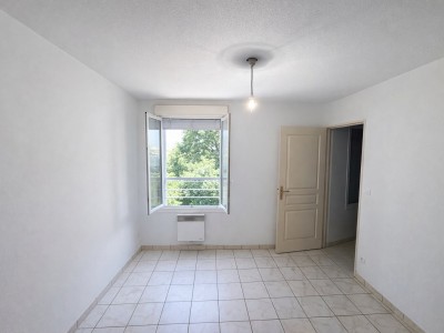 APPARTEMENT T2 A VENDRE - VILLEFRANCHE SUR SAONE - 36 m2 - 110�000�&euro;