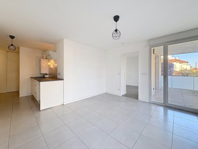 APPARTEMENT T2 A VENDRE - VILLEURBANNE - 49 m2 - 235000€