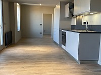 APPARTEMENT T3 A LOUER - CHASSELAY - 62.48 m2 - 995 &euro; charges comprises par mois