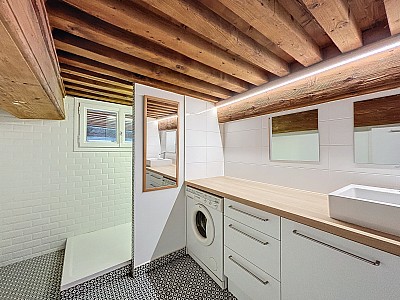 APPARTEMENT T3 A LOUER - LYON 1ER ARRONDISSEMENT - 82.56 m2 - 1333€ charges comprises par mois