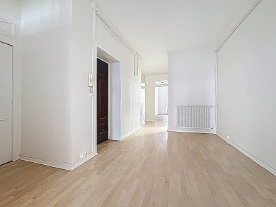 APPARTEMENT T3 A LOUER - LYON 2EME ARRONDISSEMENT - 82.25 m2 - 1155€ charges comprises par mois