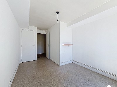 APPARTEMENT T3 A LOUER - LYON 2EME ARRONDISSEMENT - 82.71 m2 - 1 223 € charges comprises par mois