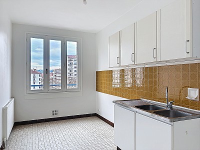 APPARTEMENT T3 A LOUER - LYON 3EME ARRONDISSEMENT METRO GARIBALDI - 93.53 m2 - 1270€ charges comprises par mois