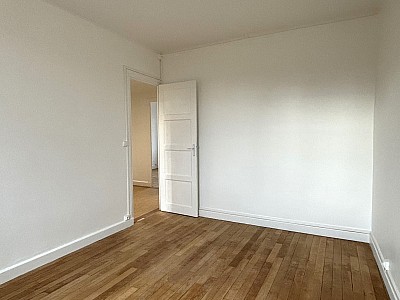 APPARTEMENT T3 A LOUER - LYON 3EME ARRONDISSEMENT - 52.54 m2 - 740 &euro; charges comprises par mois