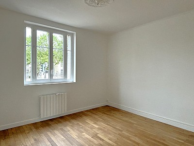 APPARTEMENT T3 A LOUER - LYON 3EME ARRONDISSEMENT - 52.54 m2 - 740 &euro; charges comprises par mois