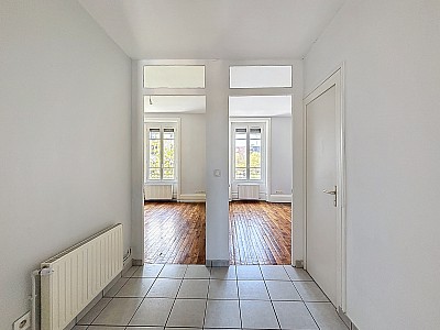 APPARTEMENT T3 A LOUER - LYON 3EME ARRONDISSEMENT - 60.8 m2 - 851 € charges comprises par mois