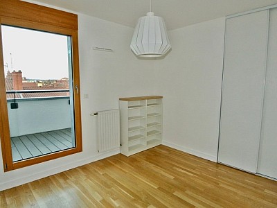 APPARTEMENT T3 A LOUER - LYON 3EME ARRONDISSEMENT - 68.82 m2 - 1 456 &euro; charges comprises par mois