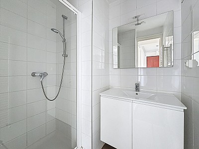 APPARTEMENT T3 A LOUER - LYON 4EME ARRONDISSEMENT Cdt Arnaud-Dumont d Urville - 62.34 m2 - 968 € charges comprises par mois