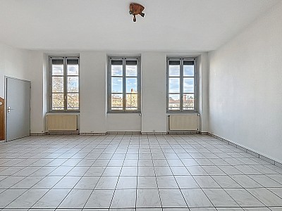 APPARTEMENT T3 A LOUER - LYON 4EME ARRONDISSEMENT - 77.68 m2 - 1�065�&euro; charges comprises par mois