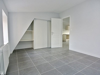 APPARTEMENT T3 A LOUER - LYON 4EME ARRONDISSEMENT - 73.27 m2 - 1 307 &euro; charges comprises par mois