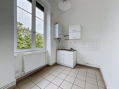 APPARTEMENT T3 A LOUER - LYON 4EME ARRONDISSEMENT - 60.04 m2 - 925 &euro; charges comprises par mois