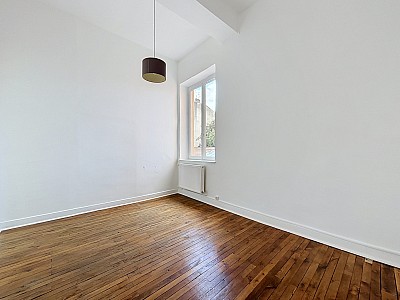 APPARTEMENT T3 A LOUER - LYON 4EME ARRONDISSEMENT - 60.04 m2 - 925 &euro; charges comprises par mois