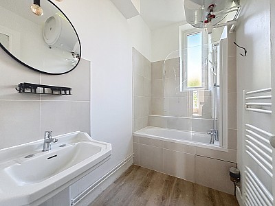 APPARTEMENT T3 A LOUER - LYON 5EME ARRONDISSEMENT - 66.93 m2 - 996€ charges comprises par mois