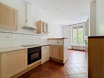 APPARTEMENT T3 A LOUER - LYON 6EME ARRONDISSEMENT - 86.42 m2 - 1 380 € charges comprises par mois