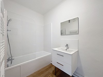 APPARTEMENT T3 A LOUER - LYON 7EME ARRONDISSEMENT - 64.16 m2 - 873€ charges comprises par mois