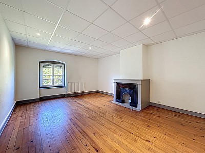 APPARTEMENT T3 A LOUER - LYON 7EME ARRONDISSEMENT - 90.04 m2 - 1353€ charges comprises par mois