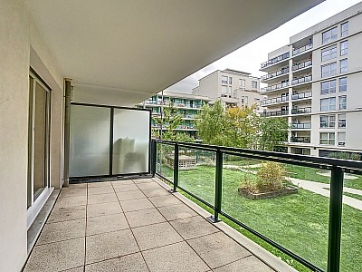 APPARTEMENT T3 A LOUER - LYON 7EME ARRONDISSEMENT - 72.55 m2 - 1 238 € charges comprises par mois