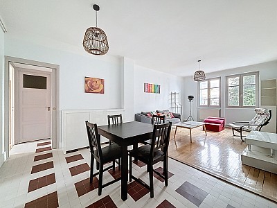 APPARTEMENT T3 A LOUER - LYON 8EME ARRONDISSEMENT - 76.7 m2 - 1 295 € charges comprises par mois