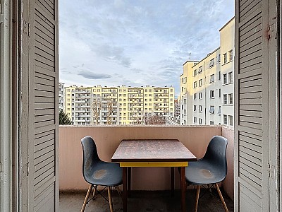 APPARTEMENT T3 A LOUER - LYON 8EME ARRONDISSEMENT - 76.7 m2 - 1 295 € charges comprises par mois