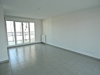 APPARTEMENT T3 A LOUER - LYON 8EME ARRONDISSEMENT - 73.15 m2 - 1 009 &euro; charges comprises par mois