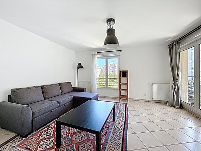 APPARTEMENT T3 A LOUER - VILLEURBANNE - 76.4 m2 - 1005€ charges comprises par mois