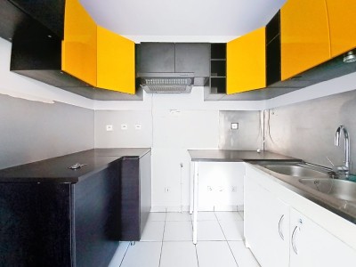 APPARTEMENT T3 A VENDRE - BRON - 73 m2 - 270000€