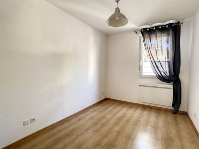 APPARTEMENT T3 - DECINES CHARPIEU - 67.41 m2 - VENDU