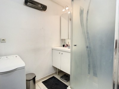 APPARTEMENT T3 - DECINES CHARPIEU - 67,41 m2 - VENDU